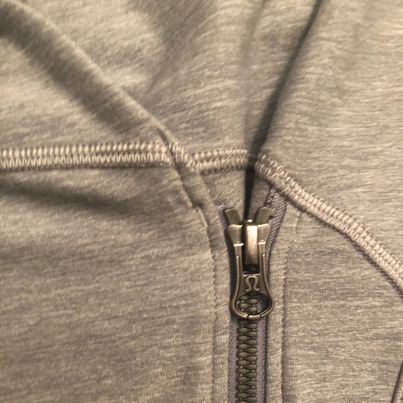 LULULEMON hoodie - Picture 3 of 7